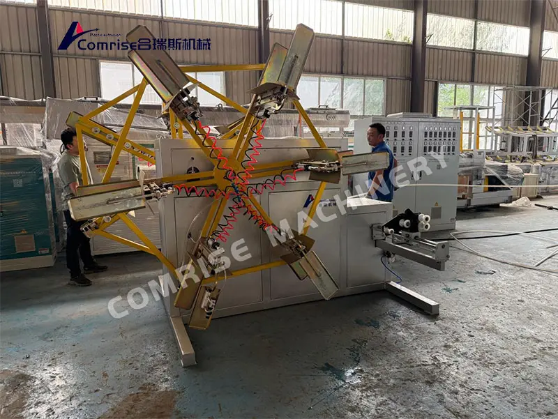 1/2inch-2inch HDPE hodien makina probak martxan, bezeroa pozik